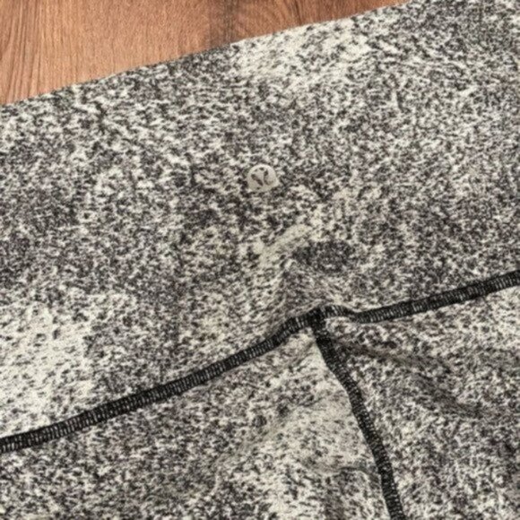 lululemon athletica Gray High-Waisted Leggings - Picture 4 of 5